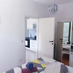 Modern Seaview * سالي