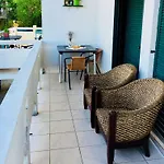 Apartment Modern Seaview
