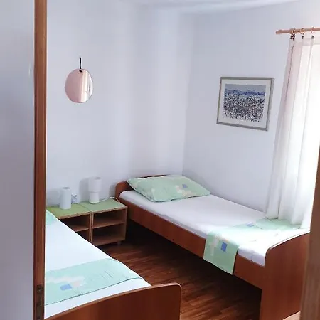 Modern Seaview Apartment