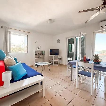Modern Seaview *