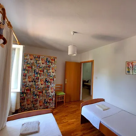 Modern Seaview Apartment