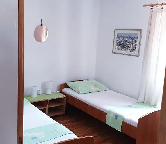 Modern Seaview Apartment