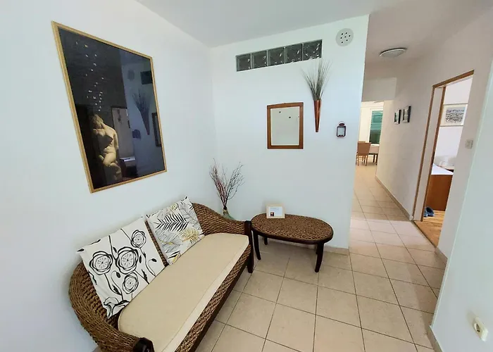 Apartment Modern Seaview *